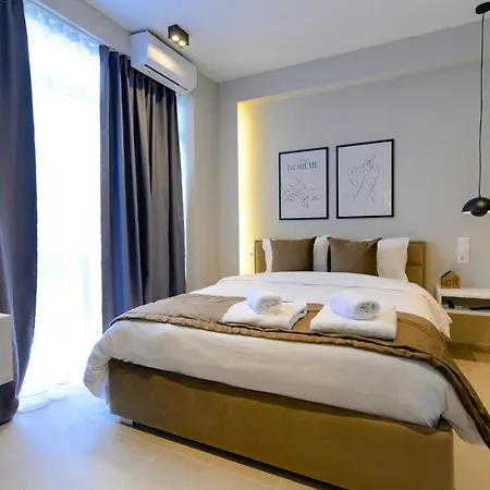 Luxury Central Apartment 6,1 Larissa Exterior photo