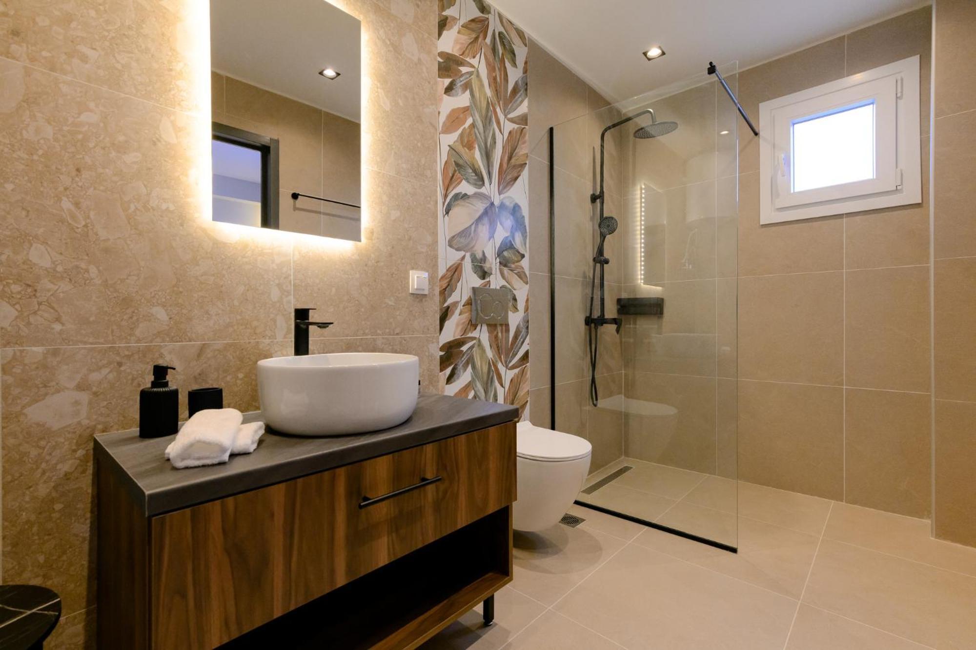 Luxury 6,1 Apartment
