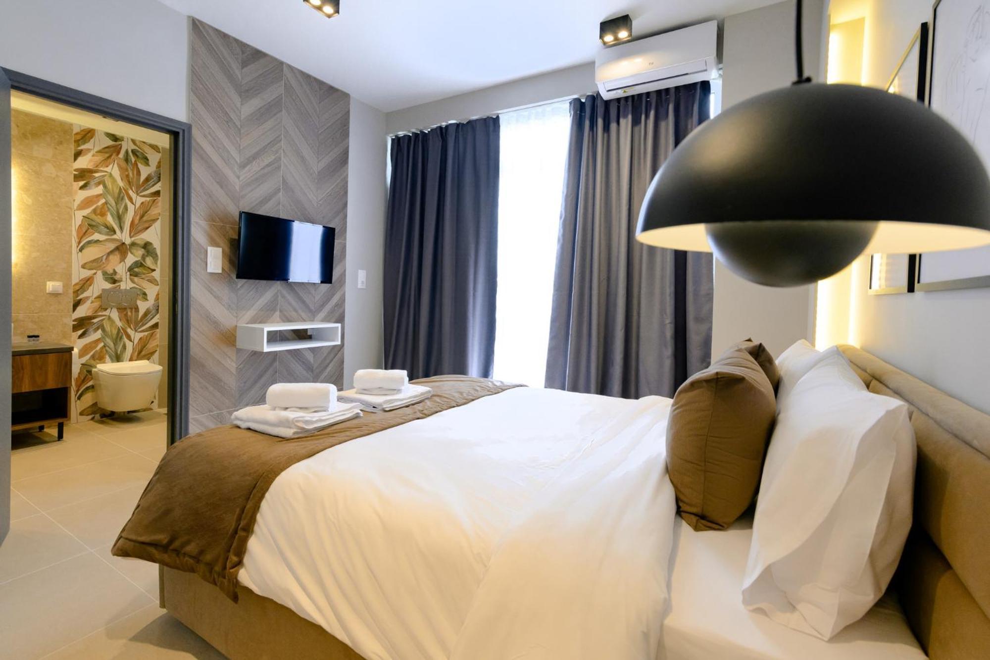 Luxury 6,1 Apartment Larissa